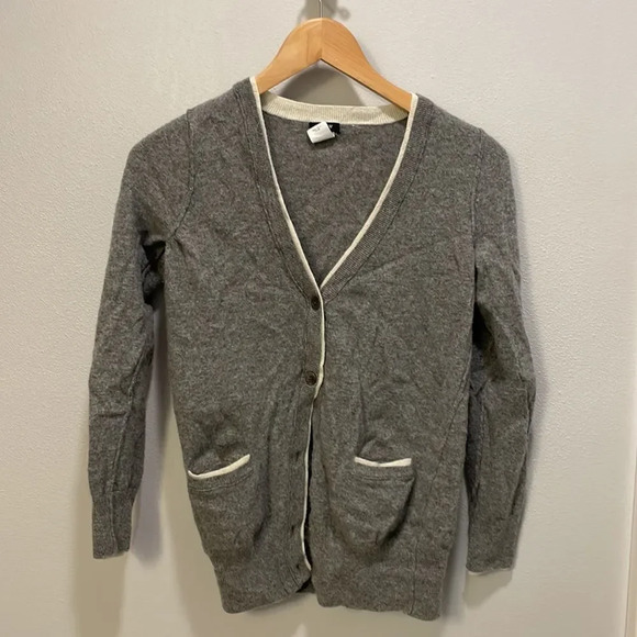 J. Crew woman’s grey and white button down sweater - Picture 2 of 13